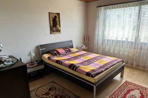 schlafzimmer-2E60C008C-7C23-0F19-D885-EF21DF992D60.jpg